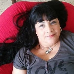 Meet your Posher, Nelly